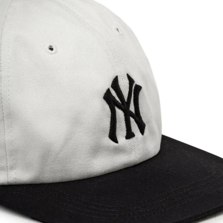 47 Alle Anzeigen|Caps & Bucket Hats*MLB New York Yankees Foundation *Captain RL* Cap Sandstone / Black