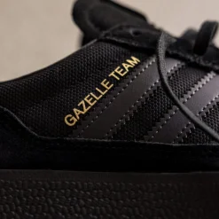 Adidas Sneakers En Cuir|Baskets Décontractées Terrace*Gazelle Team Core Black / Carbon / Footwear White
