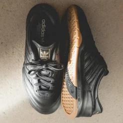 Adidas Sneakers En Cuir*Mundial FC Core Black / Core Black / Gum 4