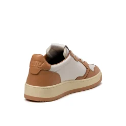 Autry Sneakers En Cuir*Medalist White / Sand Storm