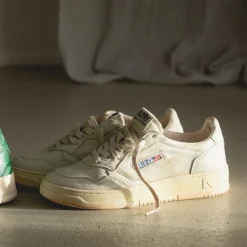 Autry Sneakers En Cuir|Sneakers Blancs*Medalist Goat / Scrub *Super Vintage* White