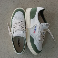 Autry Sneakers En Cuir|Sneakers Blancs*Medalist *Goat / Suede* White / Military