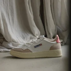 Autry Sneakers En Cuir|Sneakers Blancs*Medalist W *Leather / Suede* White / Tearose