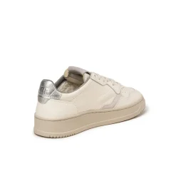 Autry Sneakers En Cuir*Medalist W *Leather / Elephant* Silver / Metallic