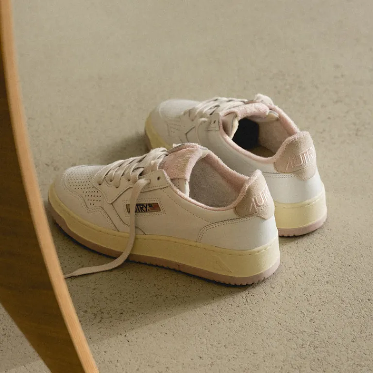 Autry Sneakers En Cuir|Sneakers Blancs*Medalist W *Virgin / Sponge* White / Powder Pink