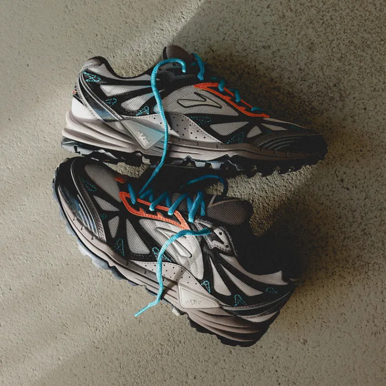 Brooks Sneakers Végétaliens|Baskets D'Extérieur*Cascadia 1 Moonbeam / Black / Camellia