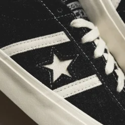 Converse Sneakers En Cuir*One Star Academy Pro *Suede* Black / Egret