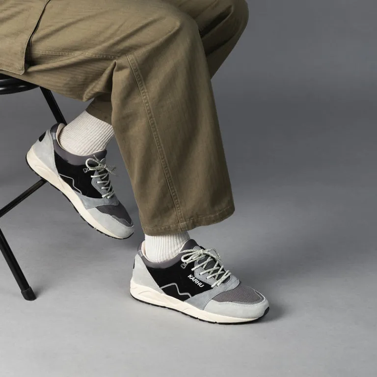 Karhu Sneakers En Cuir|Chaussures De Running Retro*Aria 95 Dawn Blue / Jet Black