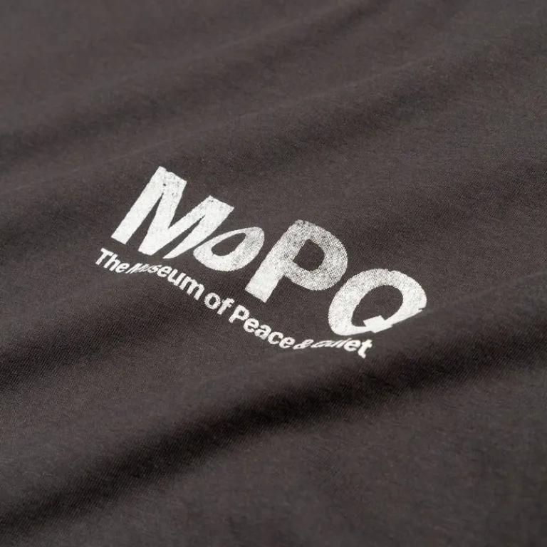 Museum of Peace & Quiet T-Shirts*Contemporary Museum T-Shirt Black