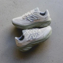 New Balance Sneakers Végétaliens*FF800 Linen / Olivine