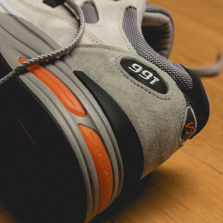 New Balance Sneakers En Cuir|Chaussures De Running Retro*U991BS2 *Made in England* Pelican / Abbey Stone / Persimmon Orange / Flint Gray