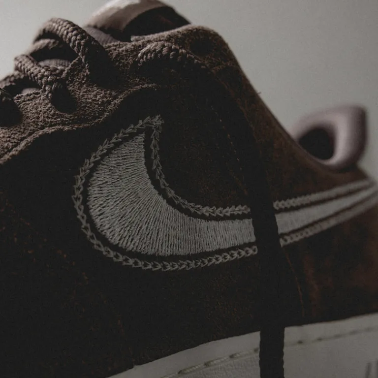 Nike Sneakers En Cuir*Air Force 1 '07 LV8 Mink Brown / Sail