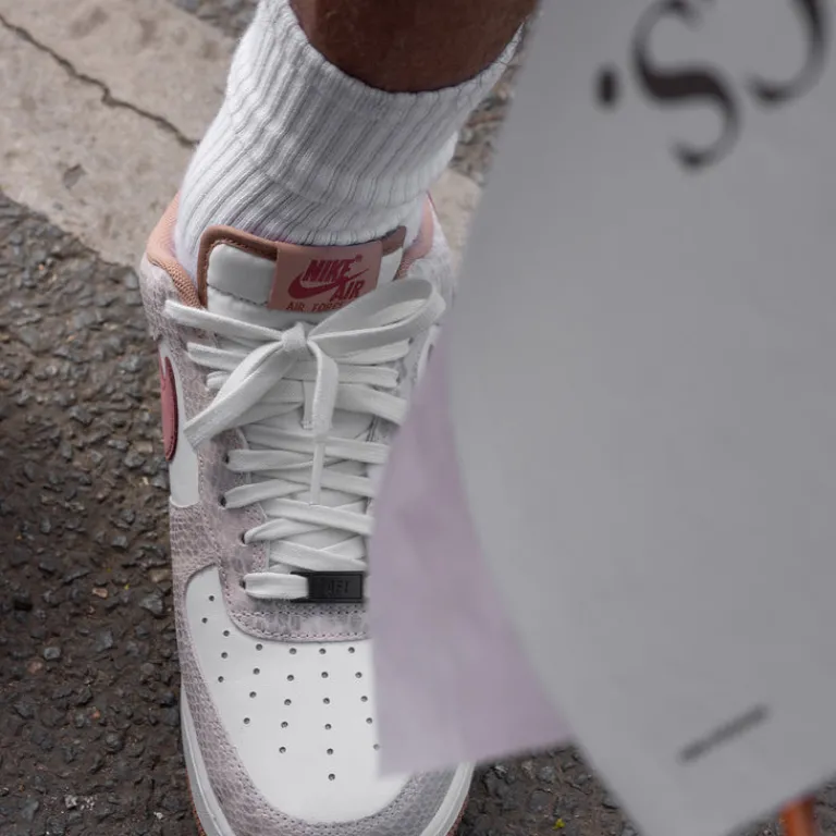 Nike Sneakers En Cuir|Sneakers Blancs*Air Force 1 '07 LV8 Summit White / Canyon Rust / Sail