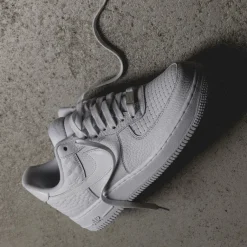 Nike Sneakers En Cuir|Sneakers Blancs*Air Force 1 '07 LX White / White / White