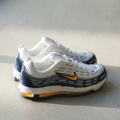 Nike Sneakers Végétaliens|Sneakers Blancs*Air Max TL 2.5 White / Varisity Maize-Midnight Navy