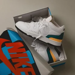 Nike Sneakers Montantes|Sneakers En Cuir*Attack *Year of the Snake* White / White / Mineral Teal / Melon Tint