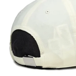 Nike Alle Anzeigen|Caps & Bucket Hats*Dri-Fit Club Structured Metal Logo Cap Coconut Milk / Metallic Silver