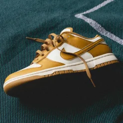Nike Sneakers En Cuir*Dunk Low Retro Pale Ivory / Wheat / Pale Ivory