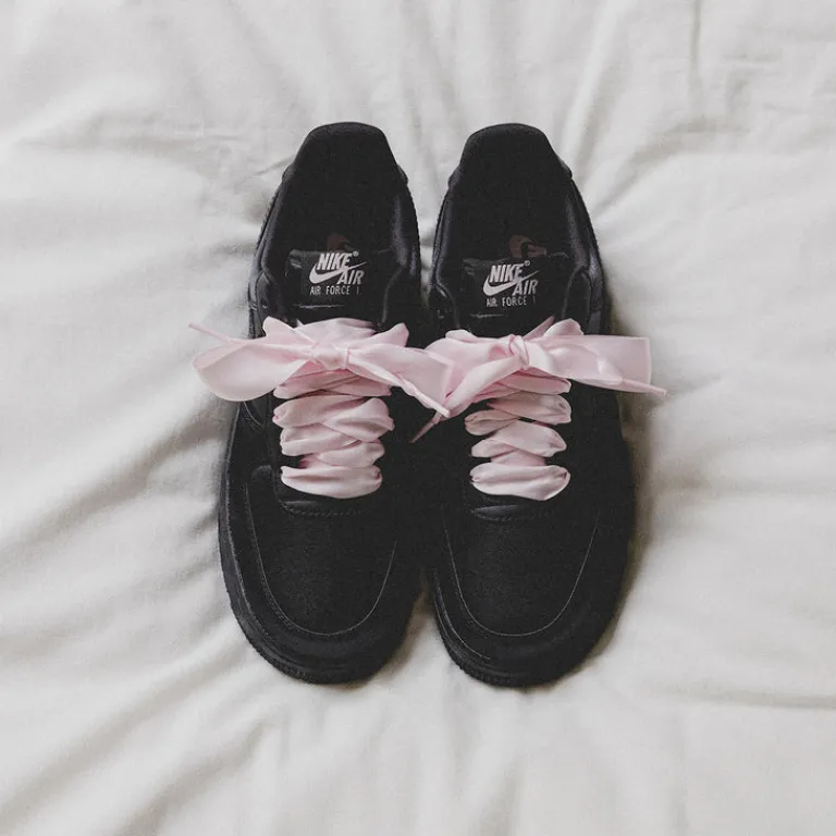 Nike Sneakers Végétaliens*Wmns Air Force 1 ’07 LV8 Black / Black / Pink Ice