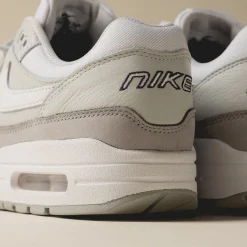 Nike Sneakers En Cuir|Sneakers Blancs*Wmns Air Max 1 '87 LX NBHD *Light Smoke Grey* Photon Dust / White / Light Smoke Grey