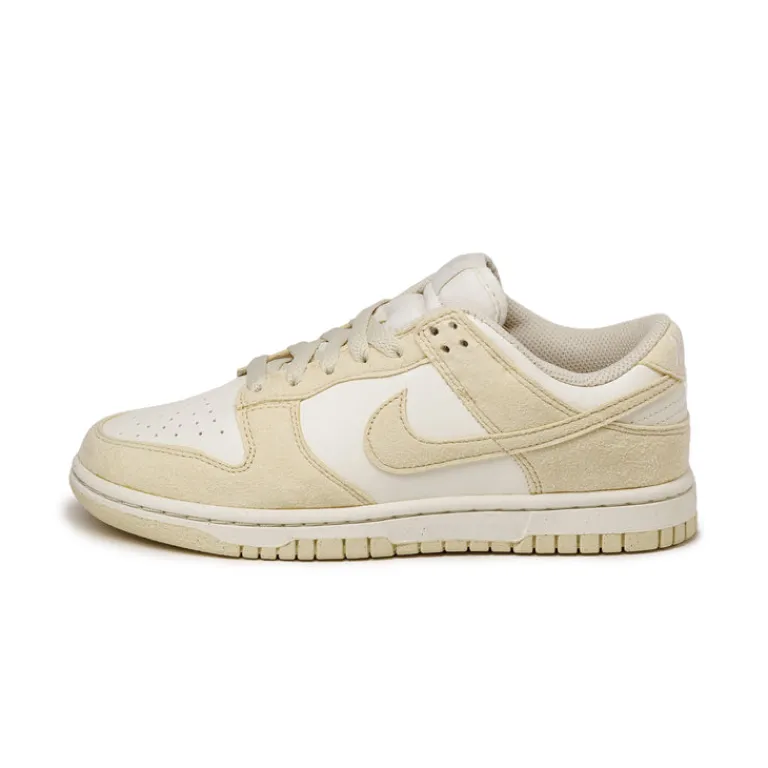 Nike Sneakers En Cuir*Wmns Dunk Low *Next Nature* Soft Pearl / Beach / Pale Ivory / White