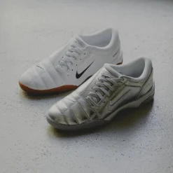 Nike Sneakers En Cuir*Wmns T90 Metallic Platinum / Photon Dust