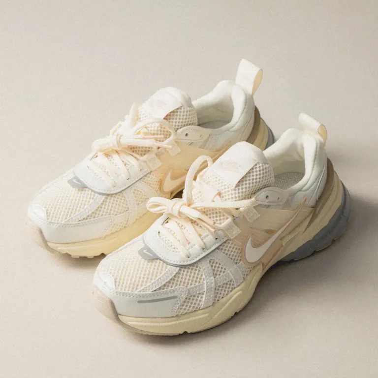 Nike Sneakers En Cuir|Chunky Sneakers*Wmns V2K Run Pale Ivory / Pale Ivory / Coconut Milk