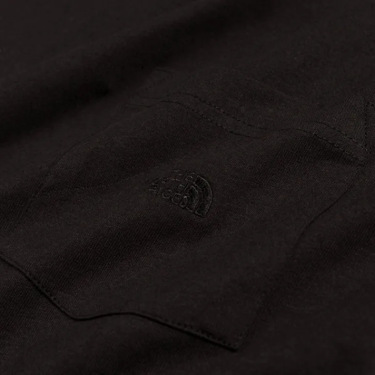 The North Face T-Shirts*Dome Relaxed Pocket Tee TNF Black