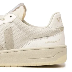 Veja Sneakers Blancs*x Asphaltgold V-90 Shades of Time